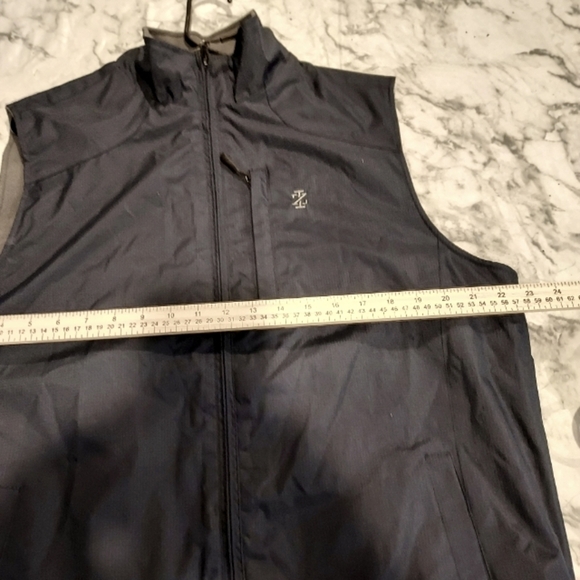 MENS GOLF HYDRASHIELD VEST - BLACK Sz M - Picture 7 of 12